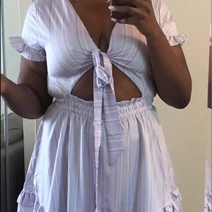 2x Light purple, tie front, ruffled dress